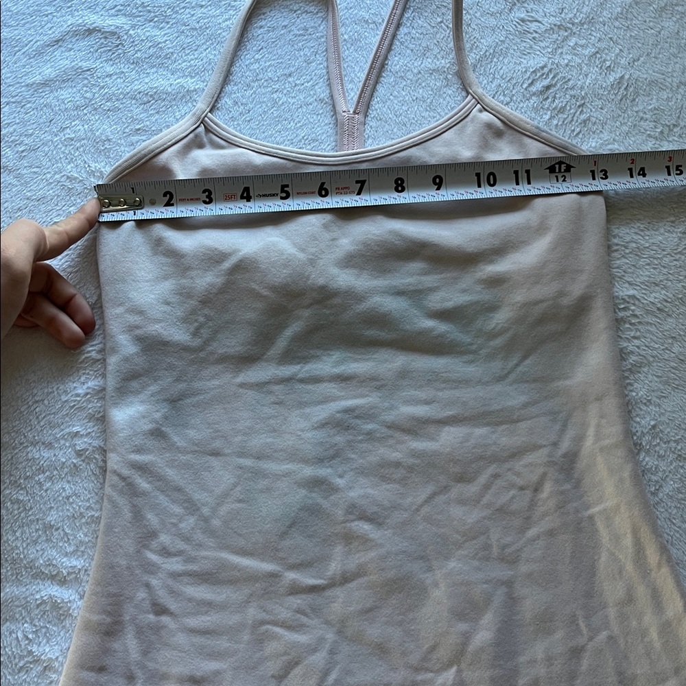 Lululemon workout top - Picture 5 of 8